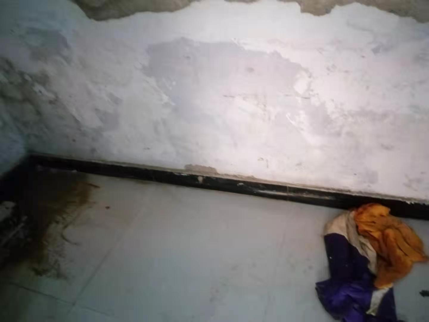 额敏家里漏水了怎么办？